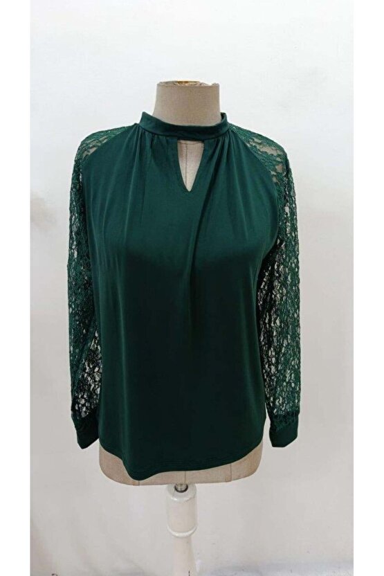 Kadın Uzun Dantel Kollu Yuvarlak Yakalı Sandy Bluz