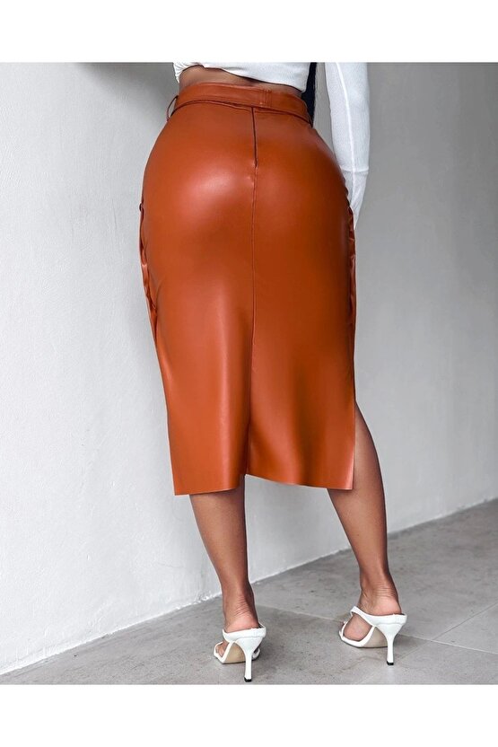 Kadın Yüksek Bel Kuşaklı Yanlardan Düğmeli Mini Deri Etek