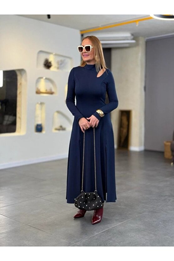 EQURİ Kadın Balıkçı Yaka Damla Detaylı Yırtmaçlı Uzun Viskon Iki Iplik Maxi Elbise