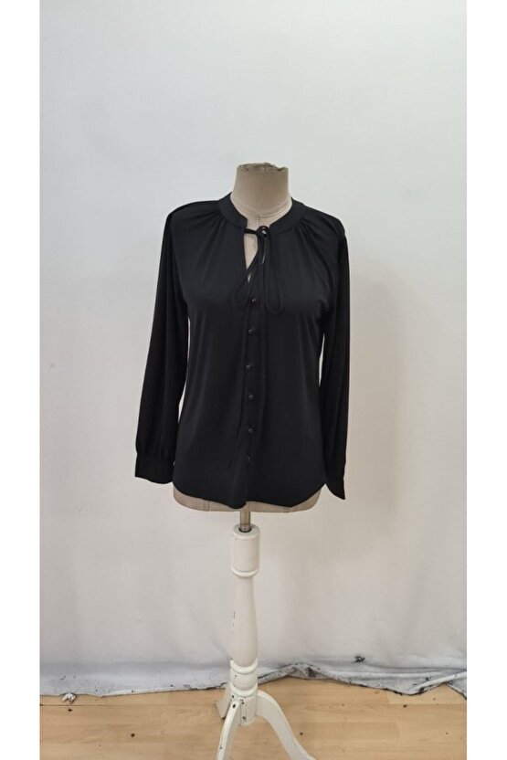 EQURİ Kadın Uzun Kollu Yakalı Yakadan Bağcıklı Düğmeli Sandy Bluz