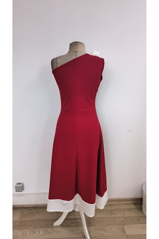 EQURİ Kadın Tek Omuzu Açık Omuzlardan Kurdela Detaylı çift Renkli Ithal Krep Elbise