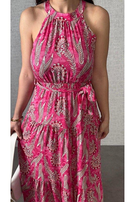 Kadın Omuzlardan Açık Boyundan Geçmeli Desenli Süprem Bluz