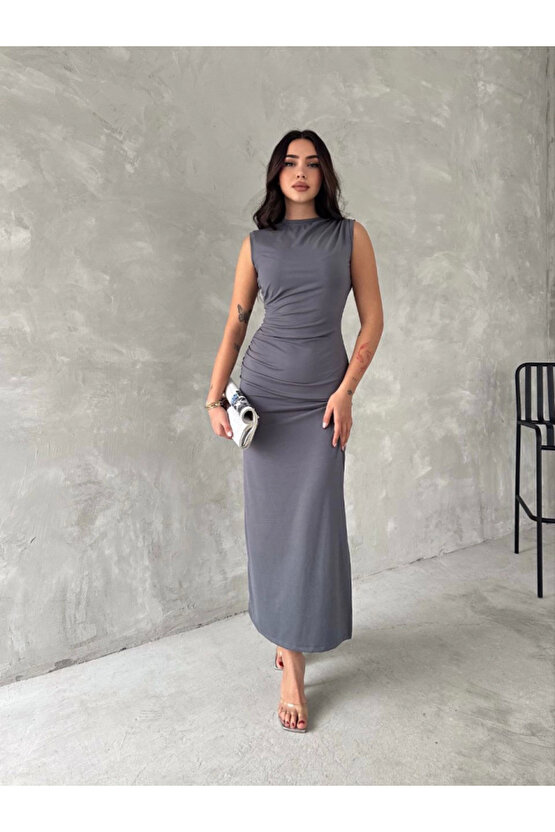 Kolsuz Yırtmaçlı Uzun Maxı Boy Elbise - Gri