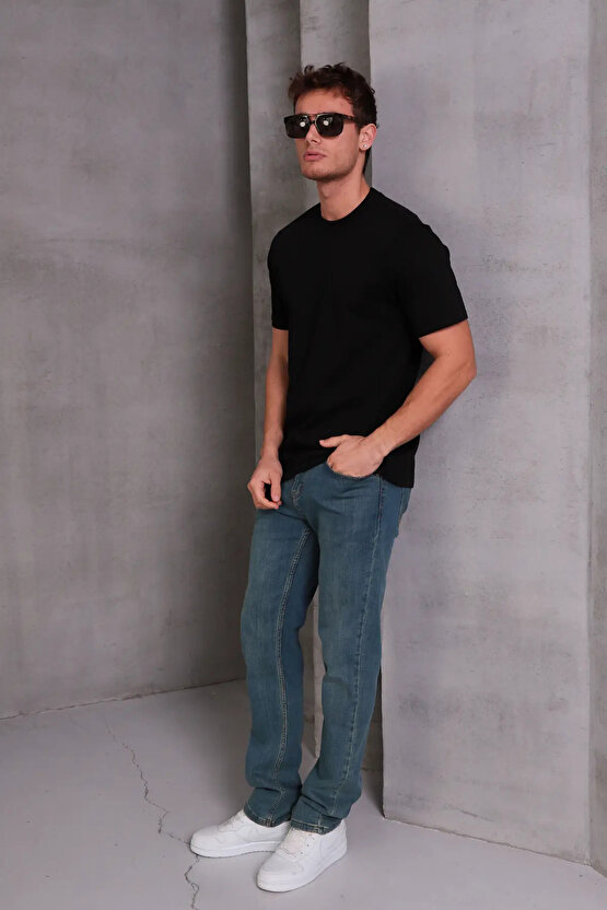 Erkek Relax Fit Bisiklet Yaka %100 Pamuk Rahat Kesim Basic Tişört