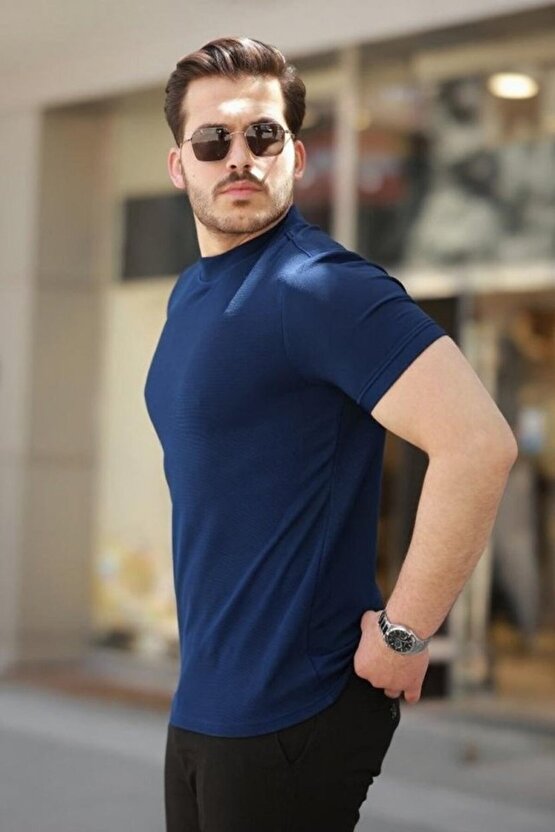 Erkek Ince çizgi Dokulu Kısa Kollu Tişört