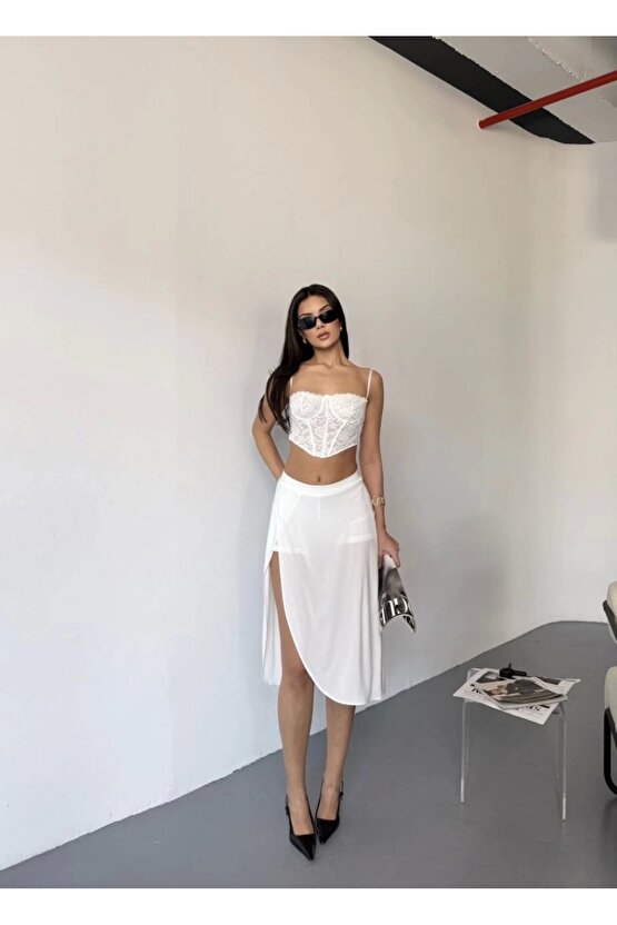 Cepli Şortlu Yırtmaçlı Etek - Beyaz