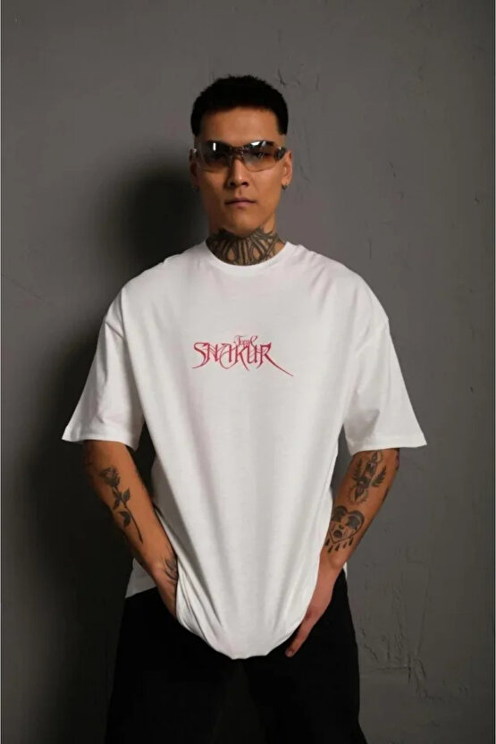 Erkek Oversize Tişört – Beyaz 241 Penye Kumaş, Bisiklet Yaka, Ön & Arka Baskılı, Streetwear Tarzı R