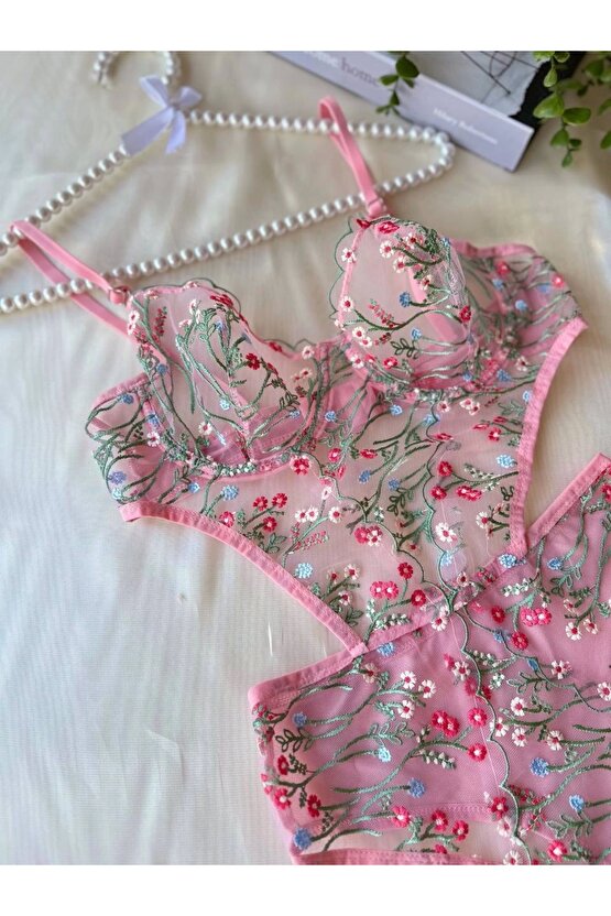 Colette Çiçek İşlemeli Pembe BodySuit