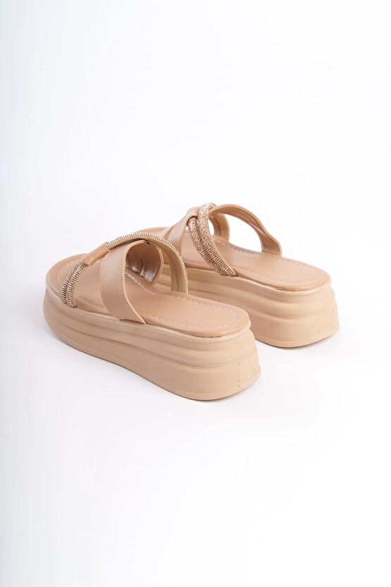 RUBY Düz Topuklu Taşlı Çapraz Şeritli Kalın ve Ortopedik Taban Kadın Terlik CTT - Ten