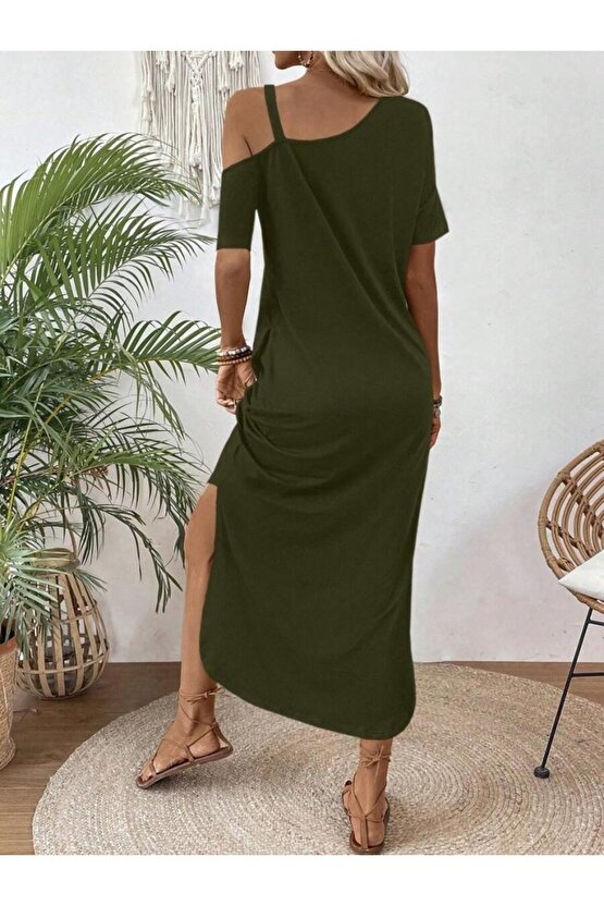 Kadın Tek Omuzdan Açık Toka Detaylı Yandan Yırtmaçlı Maksi Boy Viskon Elbise