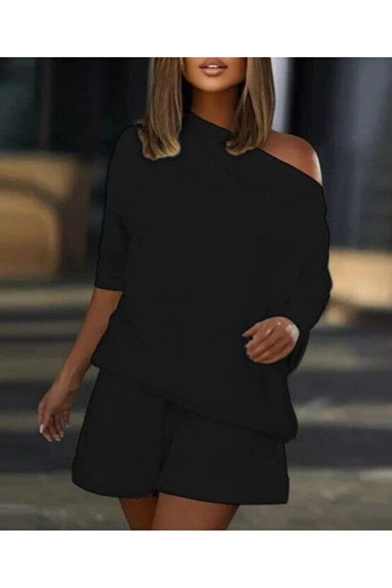 Kadın Kayık Yaka Salaş Iki Iplik Bluz Ve şort Ikili Takım