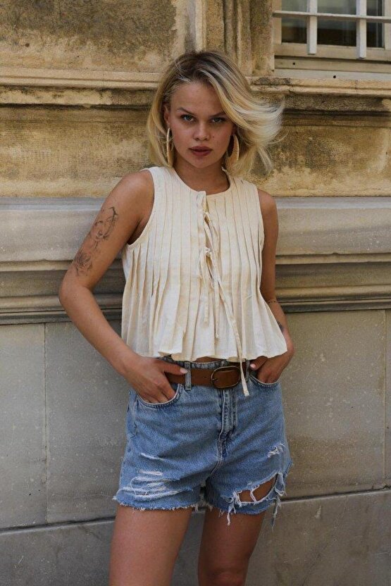 Pileli Bağlamlı Bluz - Natür