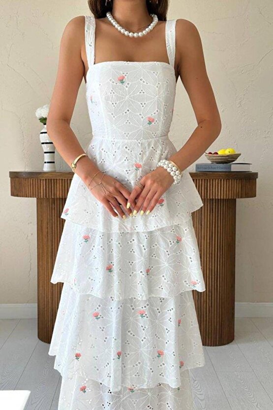 Şık ve Zarif Arkası Bağlamalı Pembe Elbise