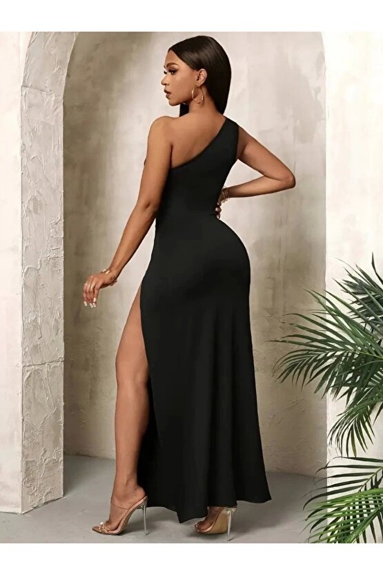 Kadın Tek Omuzdan Açık Damla Detaylı Yırtmaç Detaylı Uzun Janjan Krep Elbise