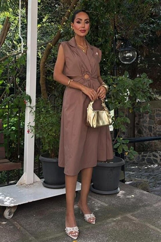 Göbeği Halka Detaylı Midi Boy Elbise 2896