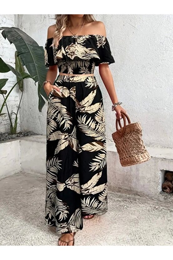 Kadın Kısa Kollu Madonna Fırfır Yaka Crop Süprem Bluz Ve Pantolon Ikili Takım