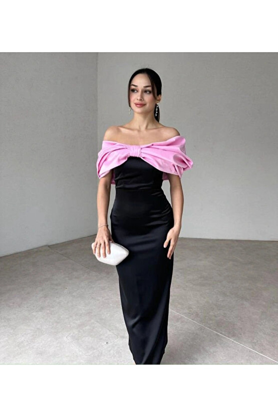 Pembe Önü Fiyonklu Elbise