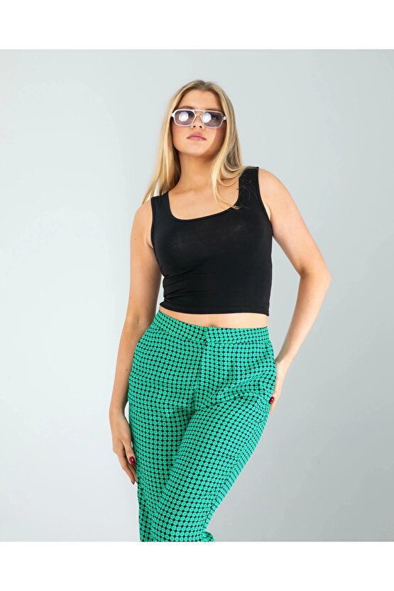 Siyah Kare Yaka Basic Bluz