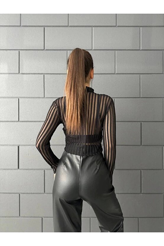 Siyah Tül Detay Transparan Bluz