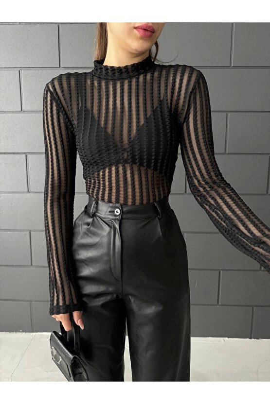 Siyah Tül Detay Transparan Bluz