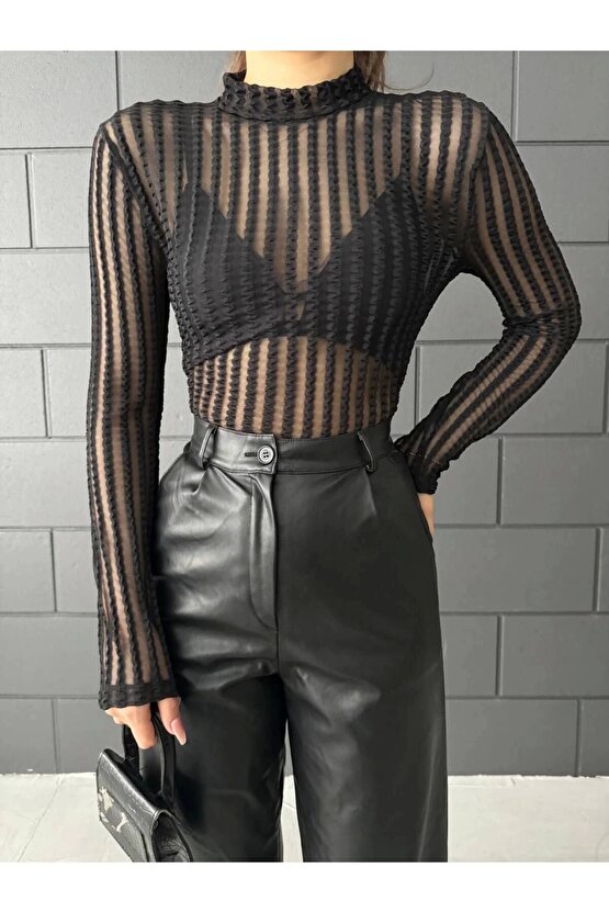 Siyah Tül Detay Transparan Bluz