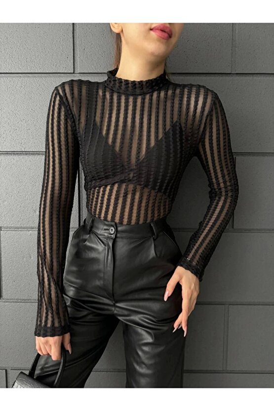 Siyah Tül Detay Transparan Bluz