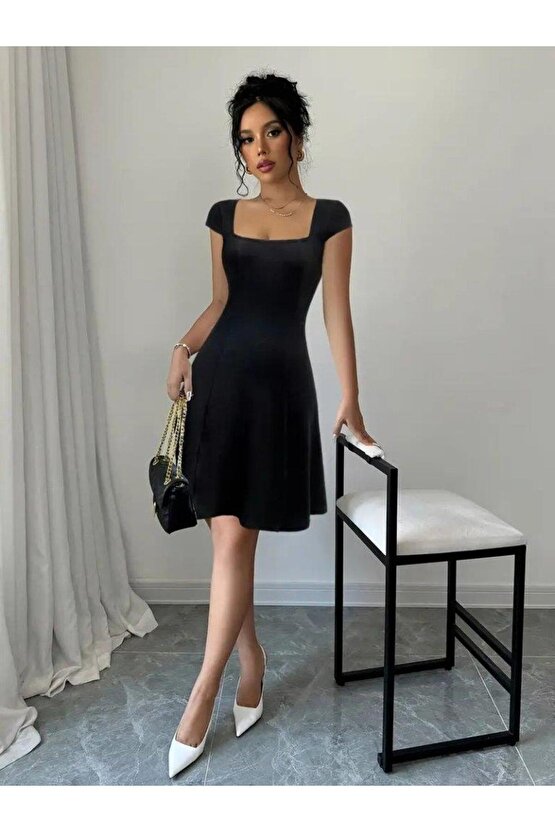 Kadın Kısa Kollu Geometrik Yakalı Janjan Krep Elbise