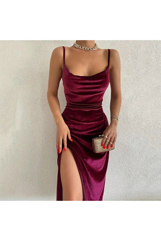 MDB Kadın Askılı Degaje Yakalı Yırtmaçlı Kadife Midi Elbise