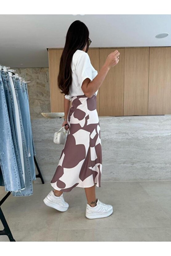 Kadın Kısa Kollu Bisiklet Yaka Viskon Bluz Ve Desenli Süprem Etek Ikili Takım