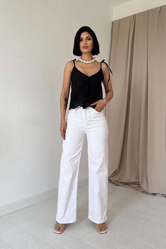 Siyah Bağcıklı Brode Bluz