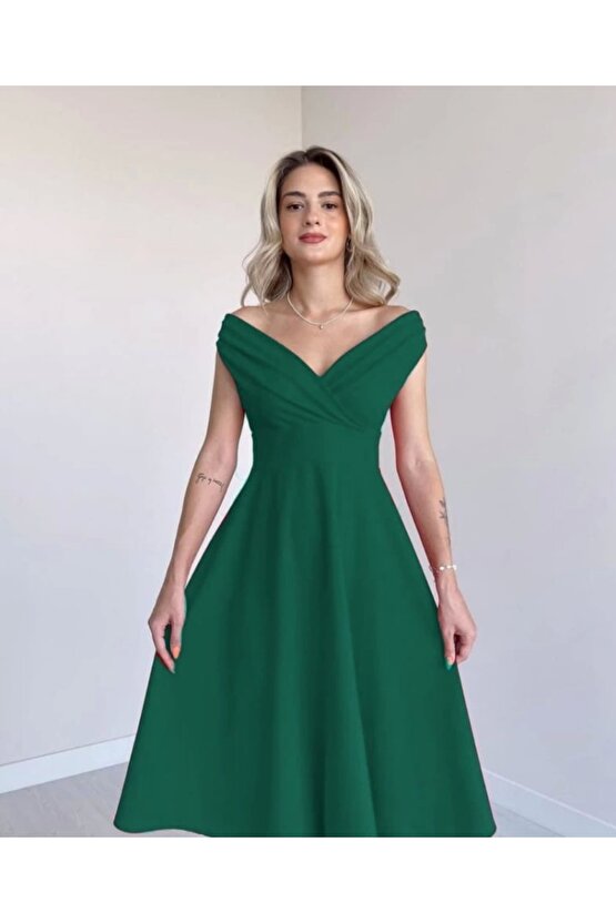 Kadın Kısa Kollu Kruvaze Yaka Eteği Volanlı Krep Elbise