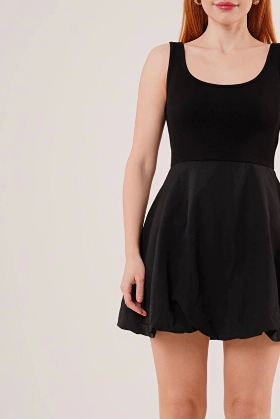 Kalın Askılı Balon Etek Siyah Elbise