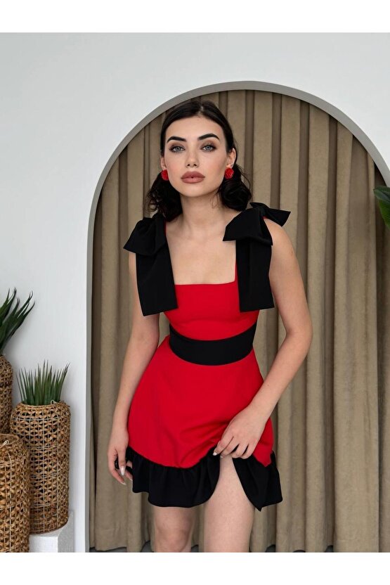 Miron Omuz Fiyonklu Elbise