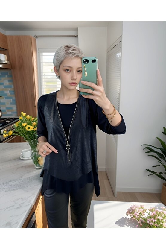 Kadın Uzun Kol Asimetrik Kesim Viskon Bluz Ve çatlak Deri Görünümlü Fermuar Detaylı Yelek Ikili Takı