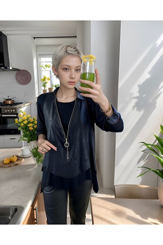 Kadın Uzun Kol Asimetrik Kesim Viskon Bluz Ve çatlak Deri Görünümlü Fermuar Detaylı Yelek Ikili Takı