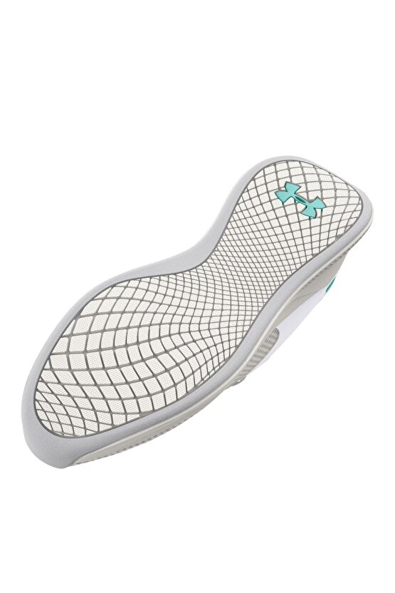 Beyaz Kadın Training Ayakkabısı 3025060-103 UA W Charged Aurora 2