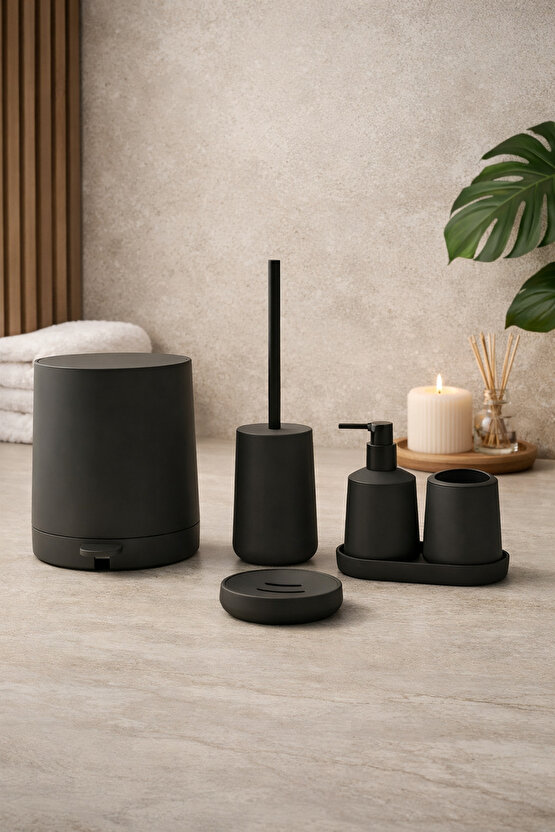 Mat Siyah 5 Parça Yuvarlak Banyo Seti – Kovası, Tuvalet Fırçası, Sıvı Sabunluk