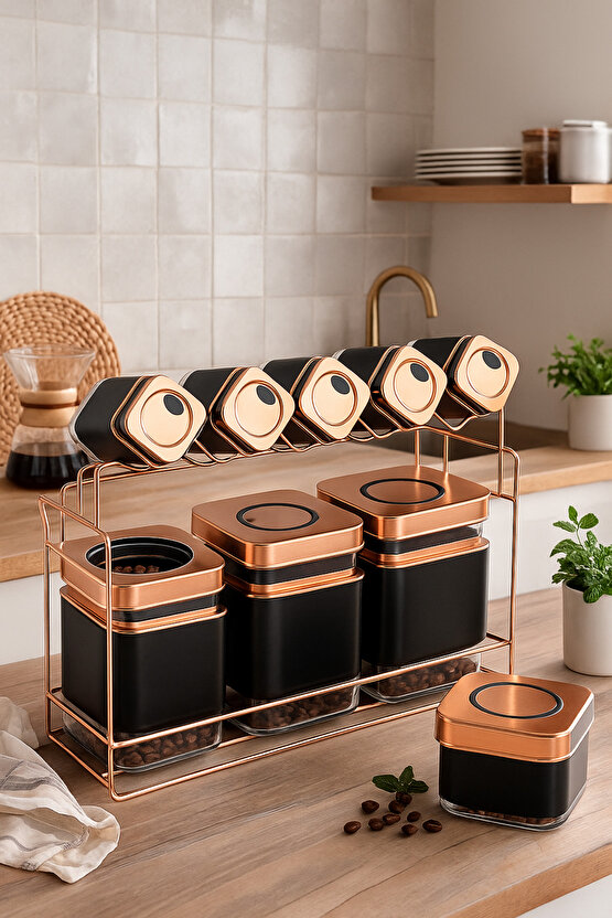 9’lu Bakır Kapaklı Siyah Saklama Kabı ve Baharatlık Seti – Metal Standlı Mutfak Düzenleyici