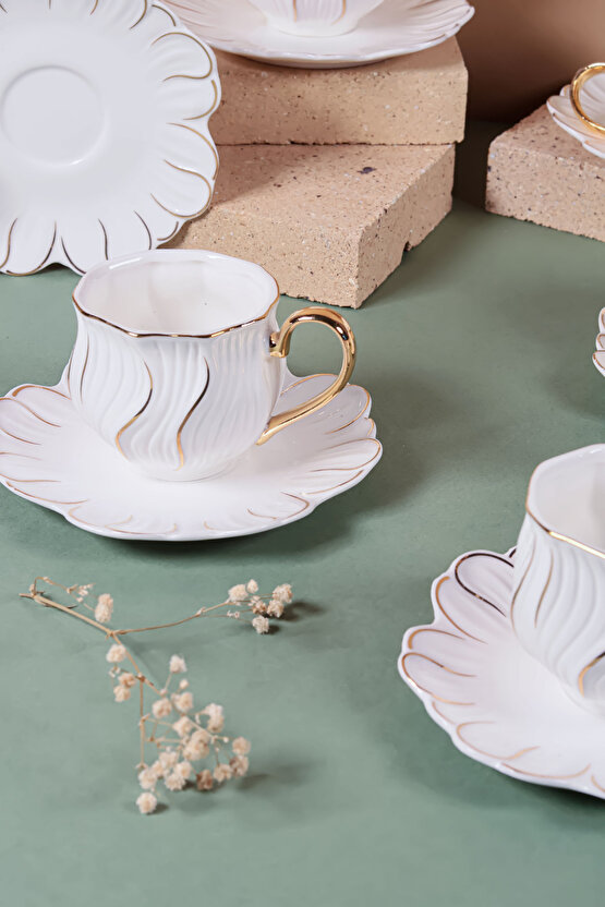 6 Kişilik Altın Yaldızlı Kahve Fincan Takımı – Özel Tasarım Porselen Beyaz 90 ml