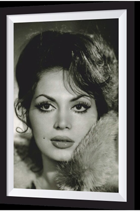 Kaput Altı İzolasyon 120x100cm 9mm Kendinden Yapışkanlı Oto Ses Ve Isı Yalıtım Süngeri