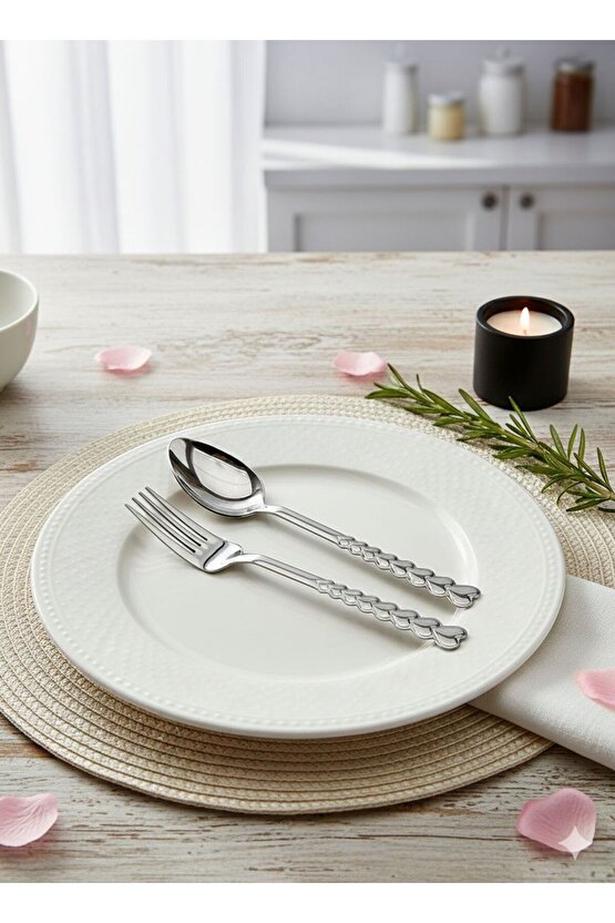 12 Parça 6 Kişilik Kalpli Yemek Kaşık -Yemek Çatalı