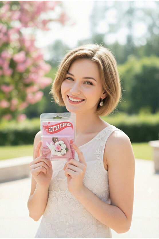 Minik Buket Sevgiliye Özel Hediye Pembe Beyaz Gül Buketi