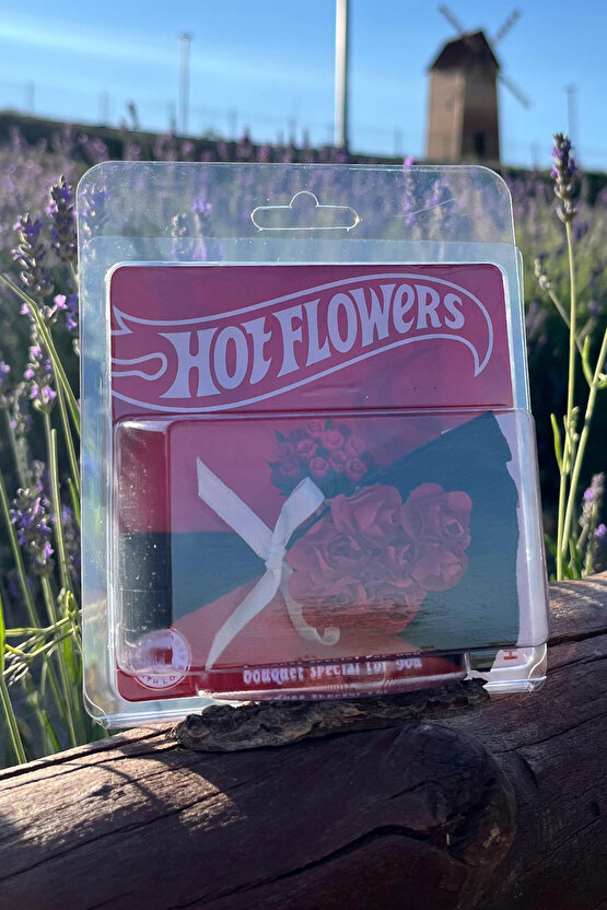 Hot Flowers Kırmızı Çiçek Buketi Sevgiliye Hediye Özel Tasarım Koleksiyonluk Mini Buket Aksesuar