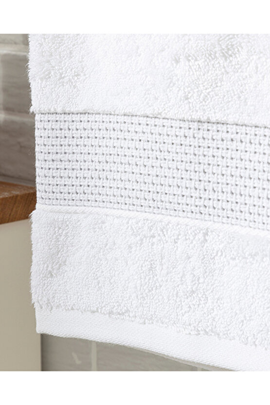 Deluxe Pamuklu Low Twist Yüz Havlusu 50x90 cm Beyaz