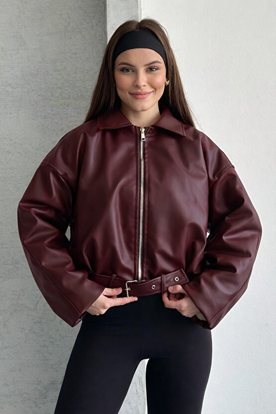 Kadın Bordo İçi Peluş Astarlı Suni Deri Ceket Kemer Detaylı Kürklü Oversize Kısa Mont