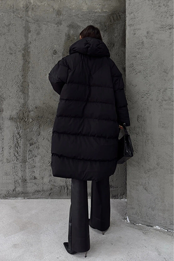 Kapüşonlu Uzun Oversize Şişme Kadın Mont - Siyah