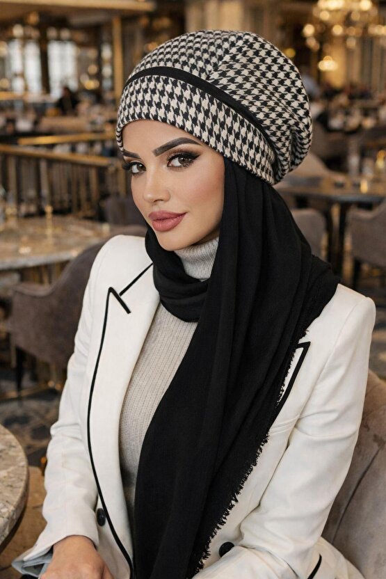 Siyah Beyaz Kazayağı Tesettür Bere Şal