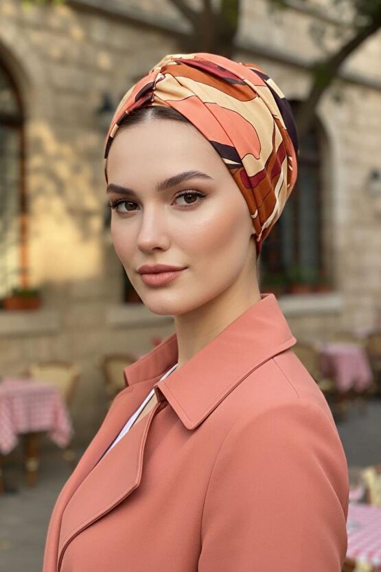 Rengarenk Desenli Büzgülü Salaş Bone