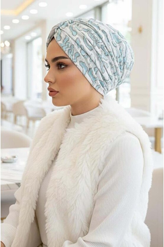 Beyaz Mavi Desenli Büzgülü Salaş Bone