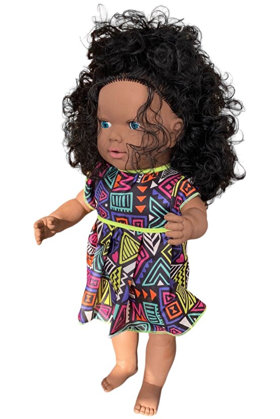 Büyük Boy Türkçe Konuşan Siyahi Çikolata Rengi Uzun Saçlı Et Bebek Oyuncak (60 CM)